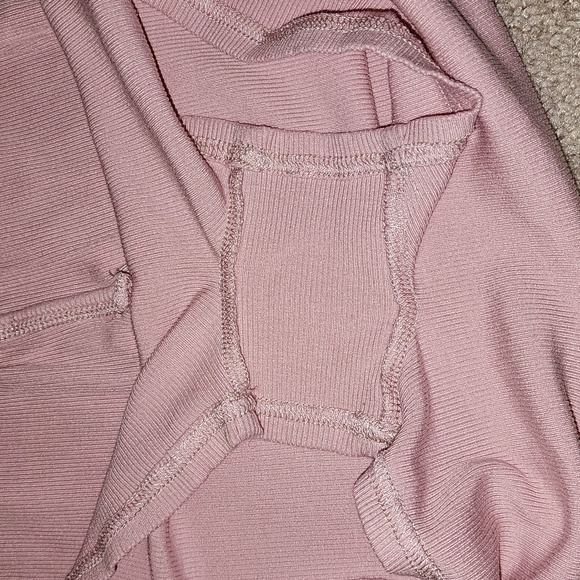 BOGO $2 Women's Pink Long Sleeve Ribbed Romper M loungewear pj's - Picture 14 of 15